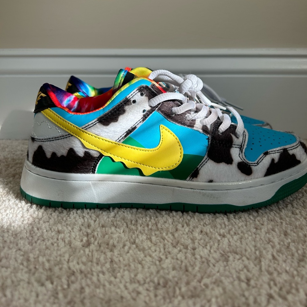NIKE Ben & Jerry’s x Dunk Low SB ‘Chunky Dunky’
woman’s size 6